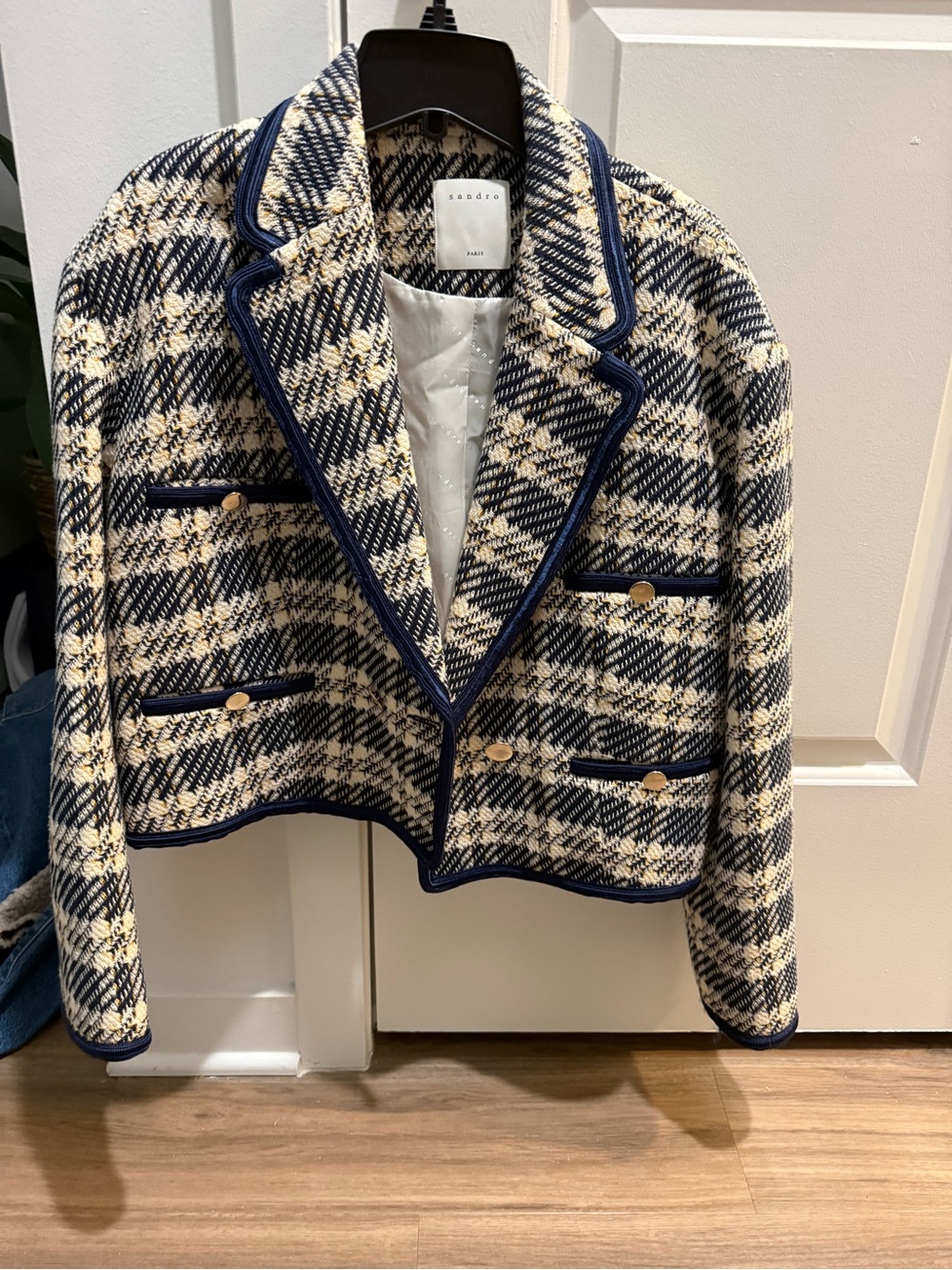 Sandro Cropped Plaid Tweed Jacket in Beige and Navy - Picture 4 of 6